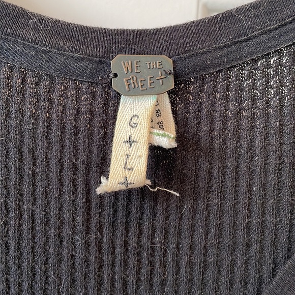 Free People long sleeve top - Picture 3 of 3